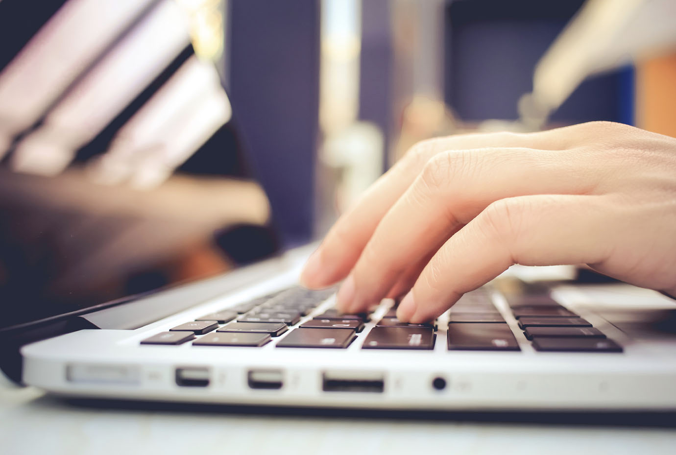 Image: Aprende a moderar los comentarios en el blog de la empresa